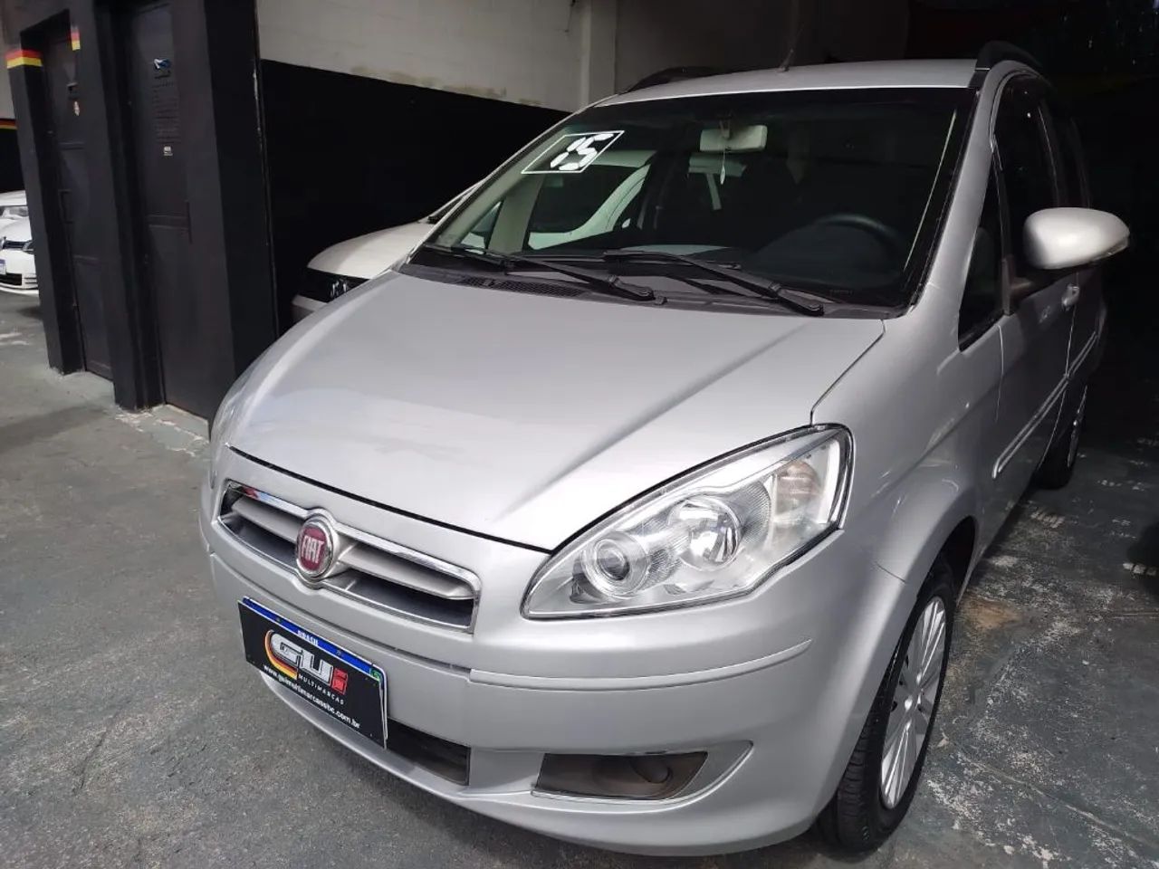 Fiat Idea Attractive 1.4 Fire Flex 8V 5P 2015 - Foto 3