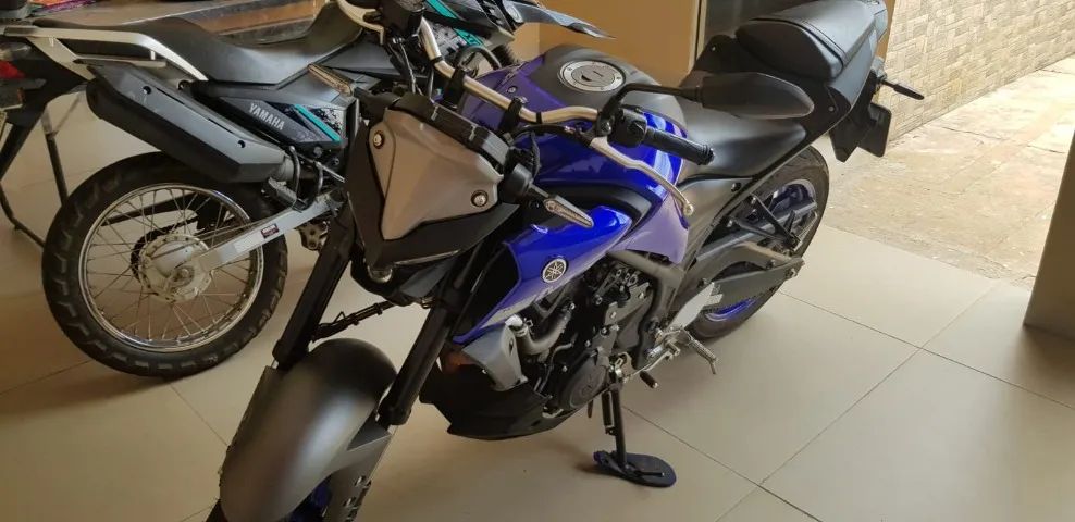 MOTO MT-03 - Foto 3
