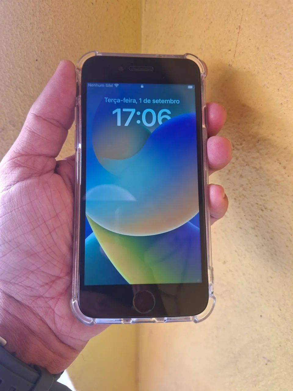 Iphone 8 64g, biométia ok, com capinha, película e carregador.  - Foto 4