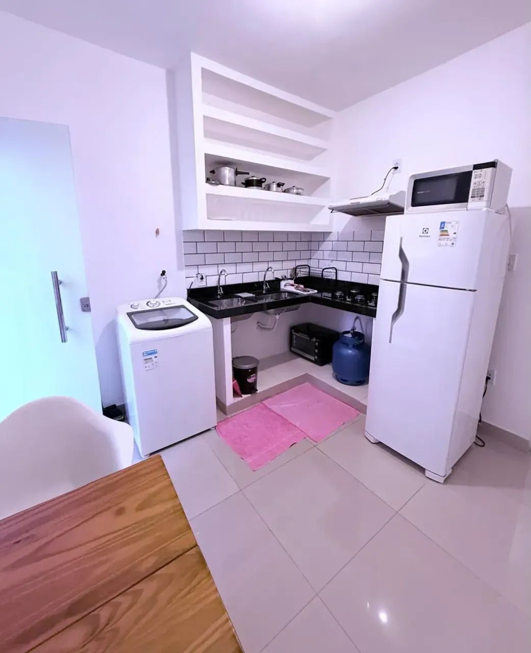 Apartamento kitnet flat mobiliado 1 quarto na região da Pampulha
