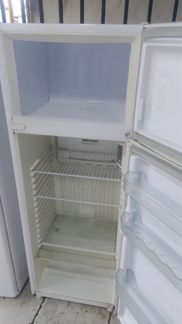 Geladeira cônsul gelo seco  - Foto 2