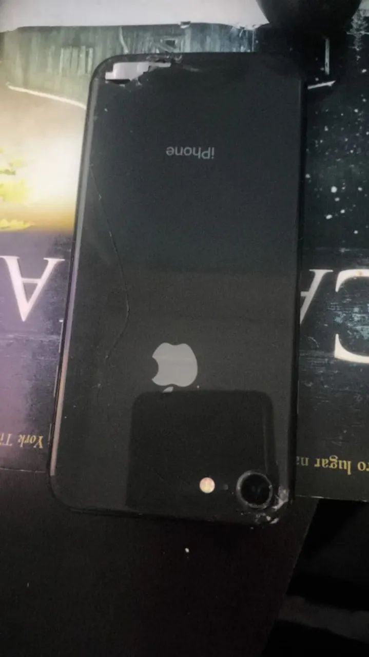 Vende-se iPhone 8