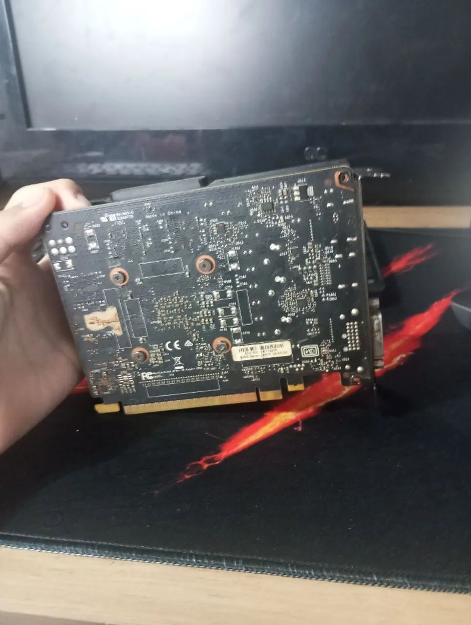 PLACA DE VÍDEO 1050TI - Foto 2