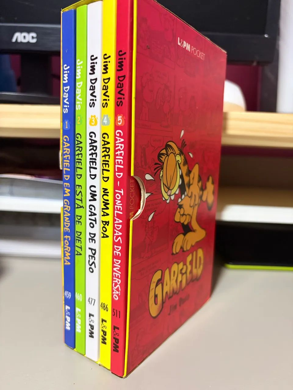 Caixa Especial Garfield - 5 Volumes L&PM 2007 - Livros e revistas