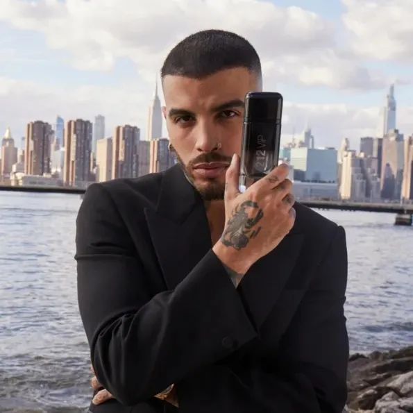 PERFUME 212 VIP BLACK  NYC (200ML) - Foto 4