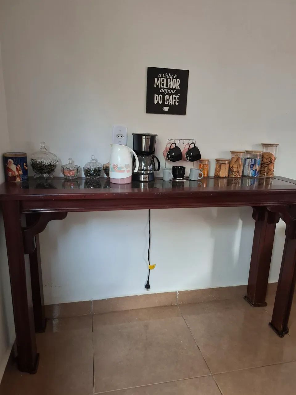 Mesa de madeira 6 lugares - Foto 4