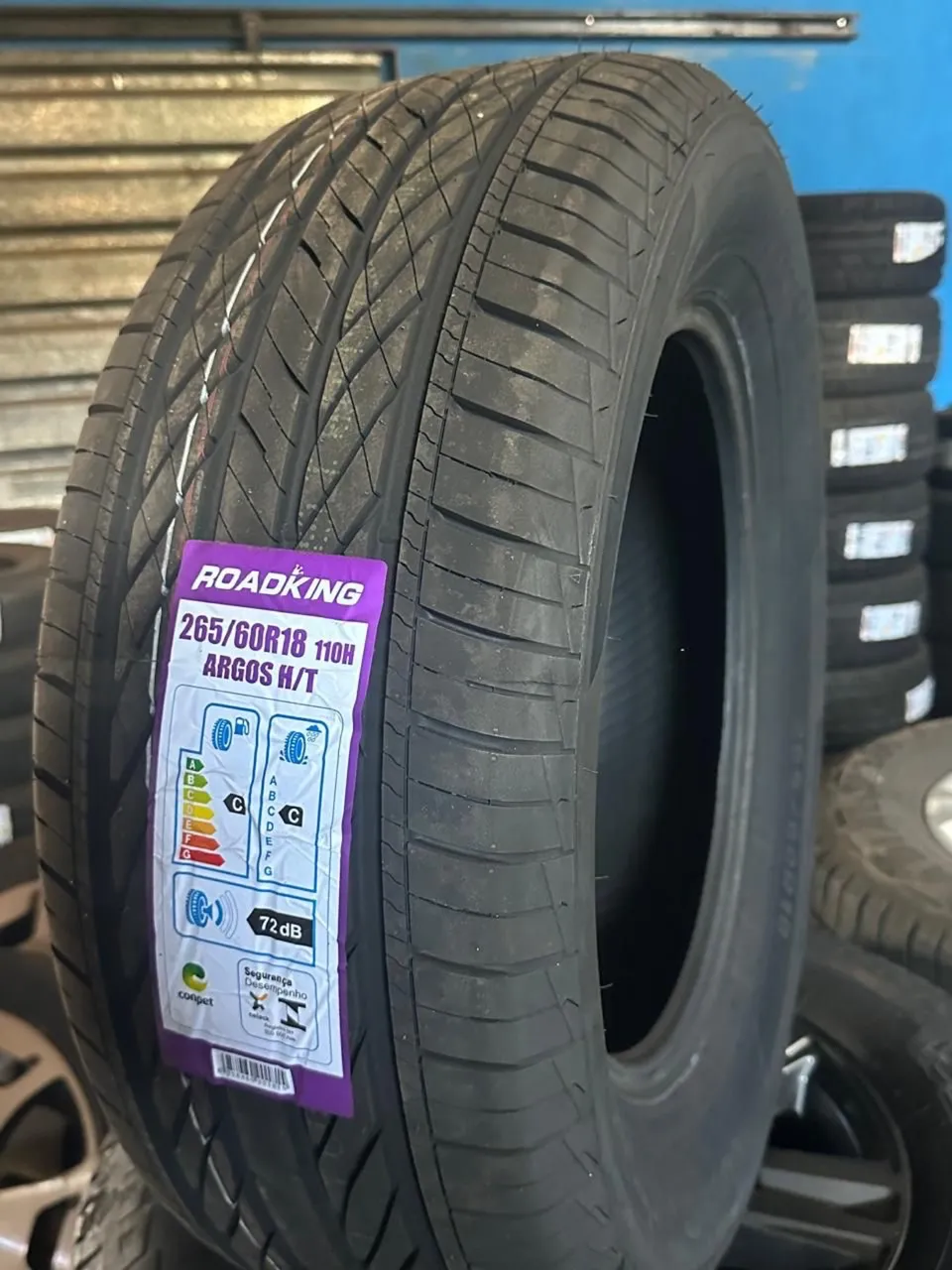 Pneu 265/65-18 - Peças para carros, vans e utilitários - Vila Lucy