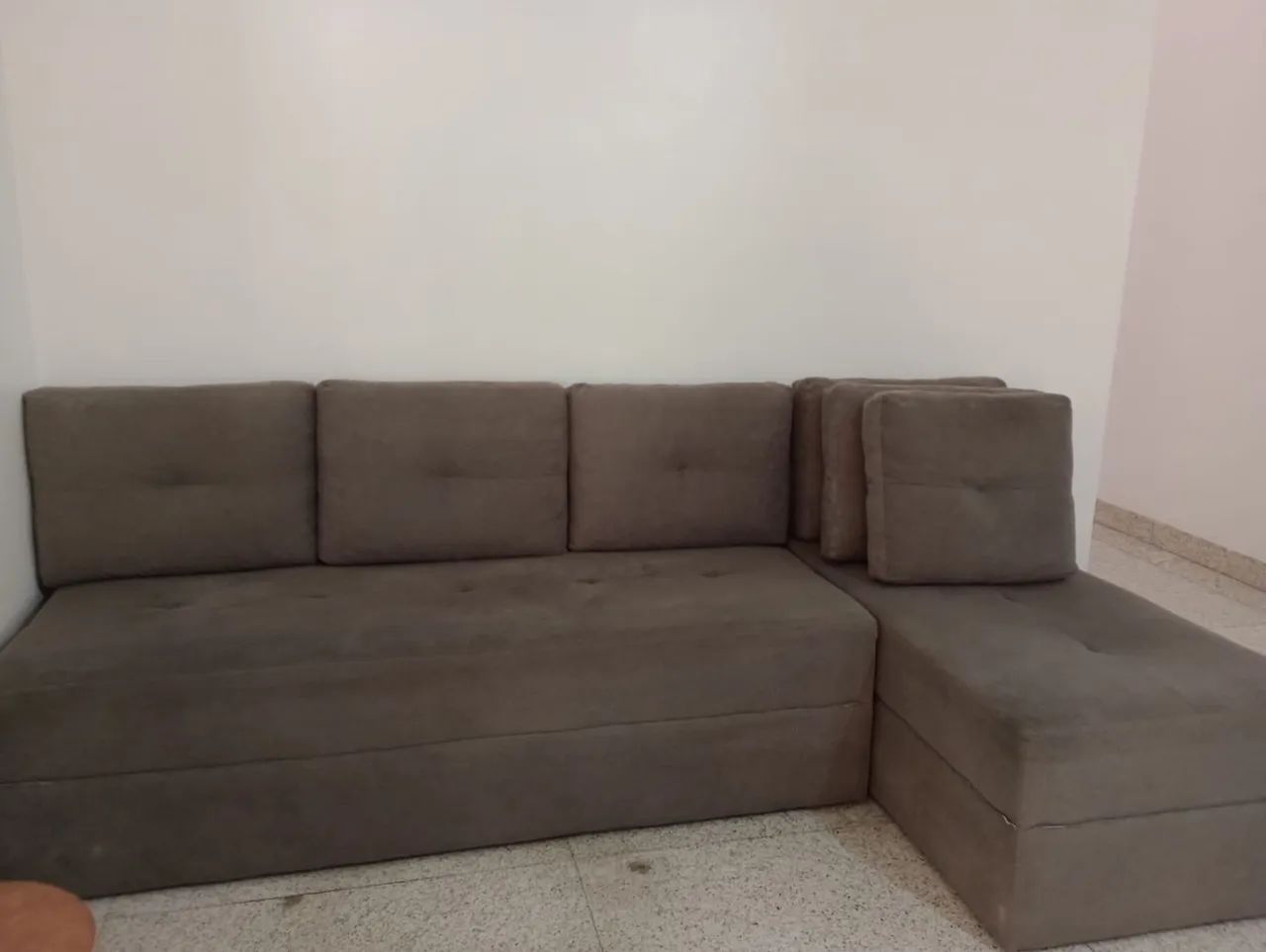 Sofá 4 lugares em L