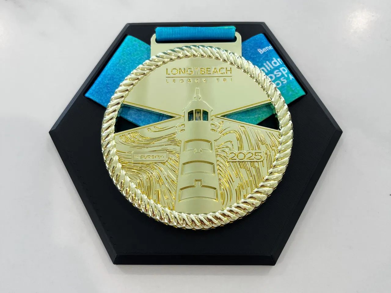 Suporte Hexagonal para Medalhas - Foto 2