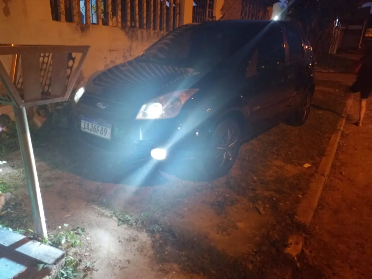 Ford fiesta 1 6 - Foto 4
