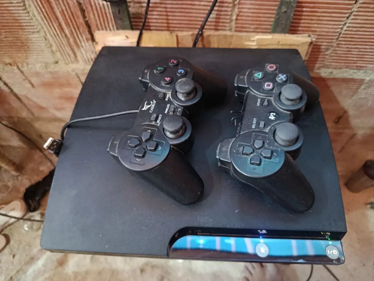 PS3 slim funcionando perfeitamente 