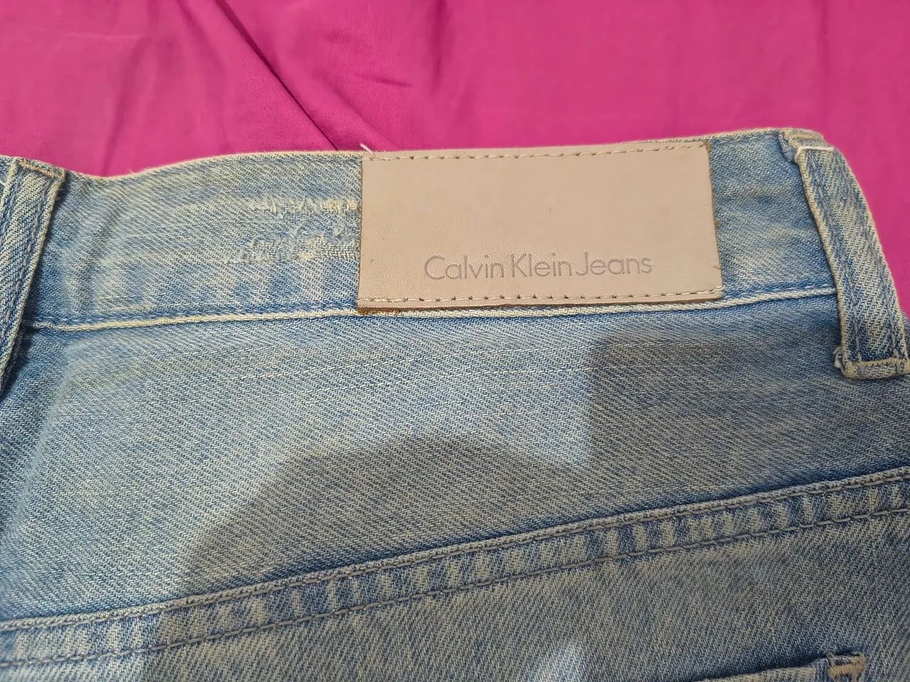 Bermuda Calvin Klein Jeans - Foto 4