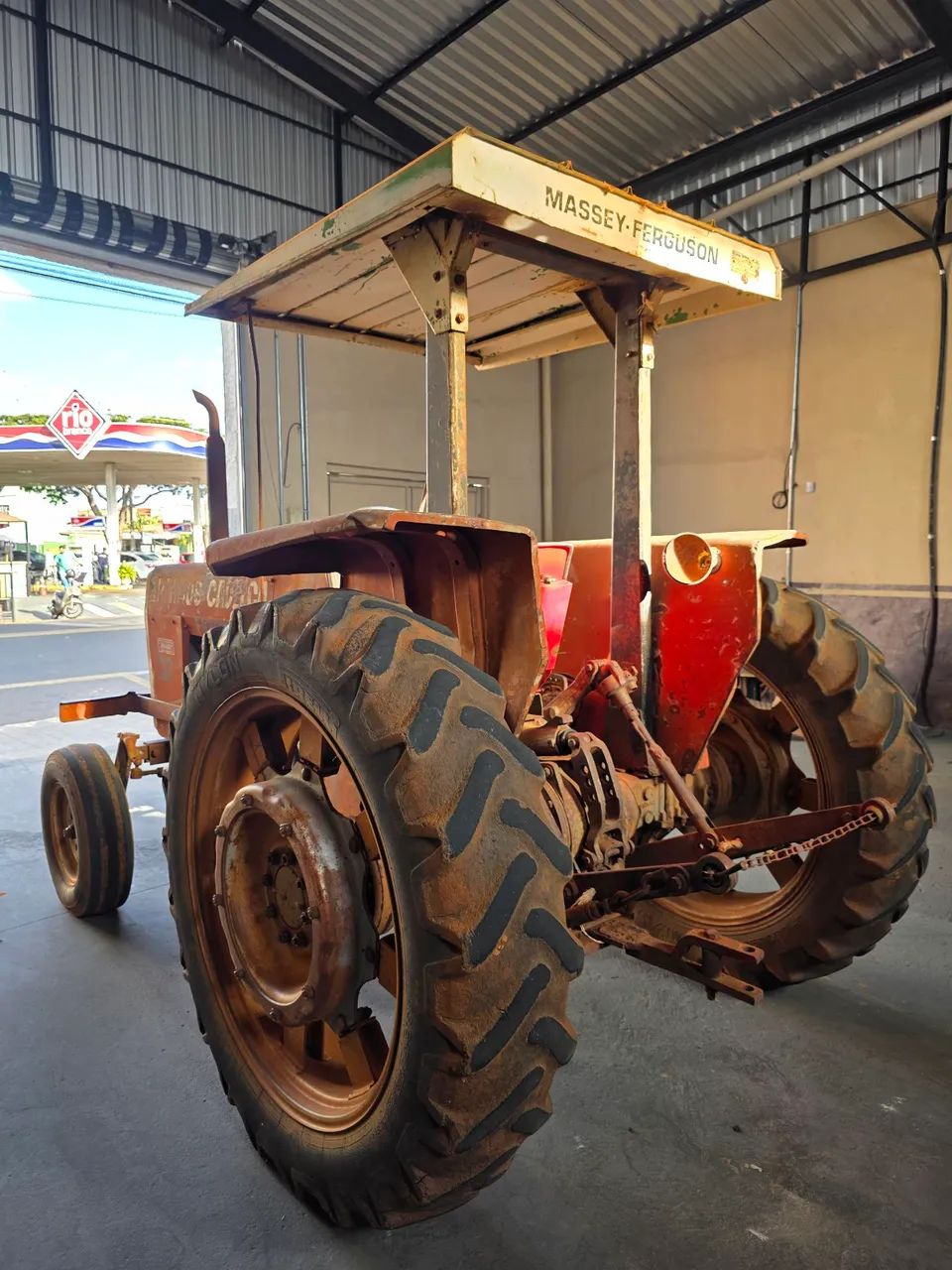 TRATOR MASSEY FERGUSON 265  - Foto 4