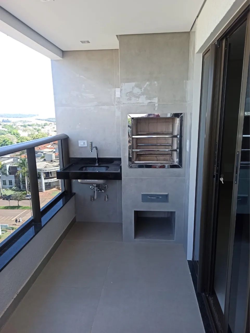 Alugo apartamento no centro - Res. Brzezinski  - Foto 4