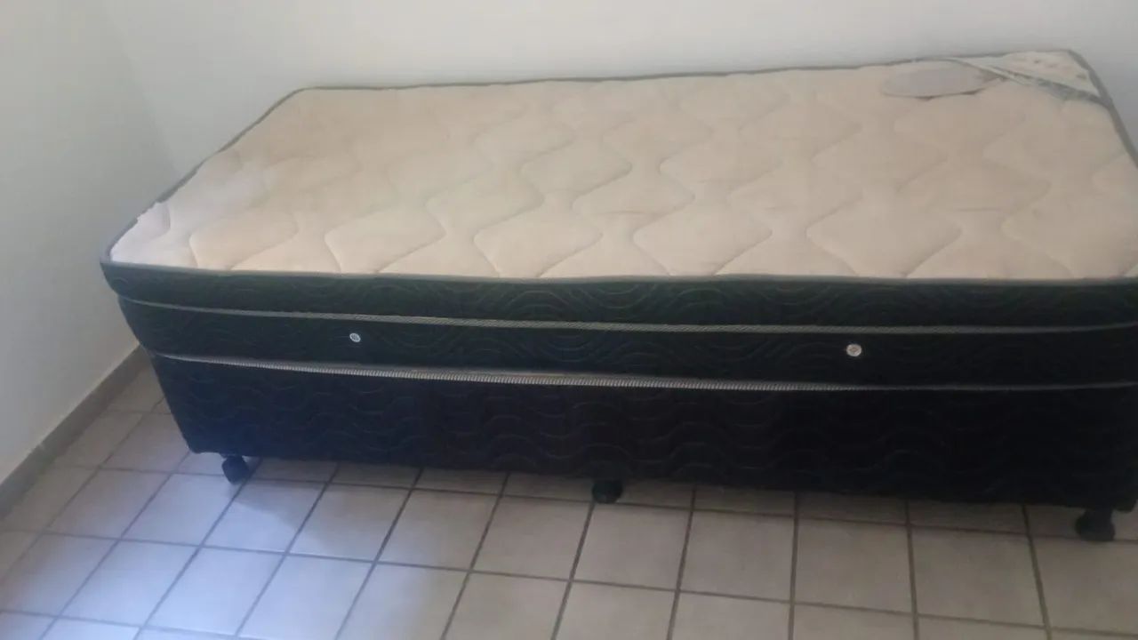 Cama box de solteiro 