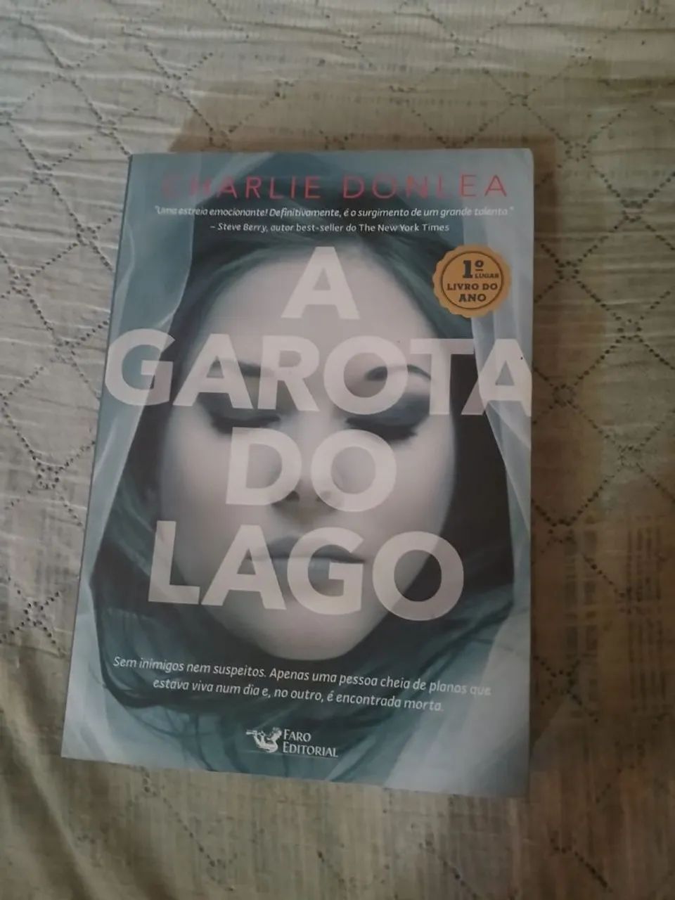 A Garota do Lago