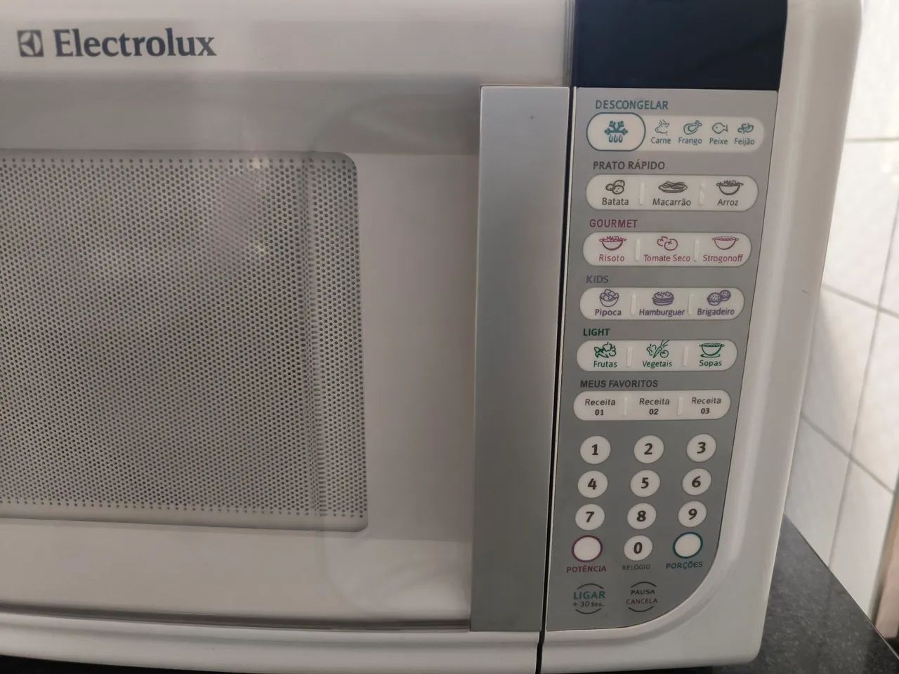 Microondas Electrolux 31L - Foto 2