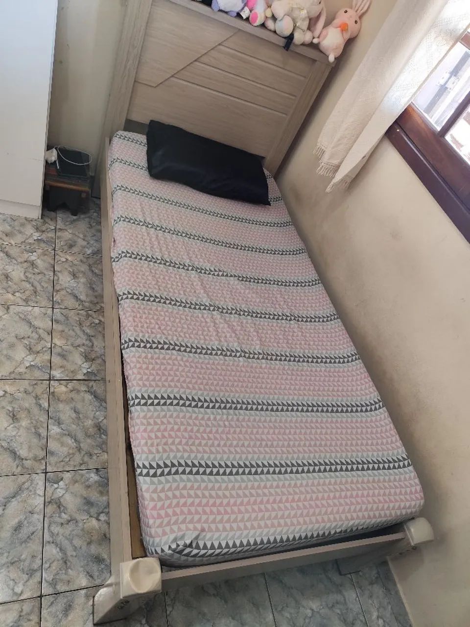 Vende - de cama de solteiro com colchao  - Foto 3