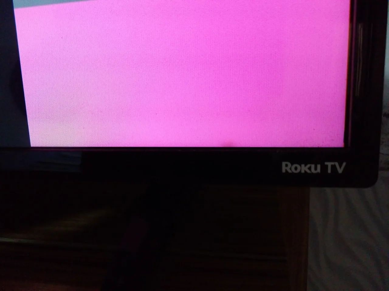 TV 45 polegadas com tela danificada mais tudo funcionando normalmente  - Foto 2