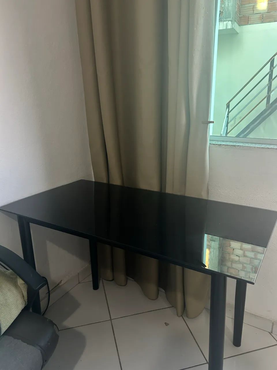 Vendo mesa vidro para computador  - Foto 2