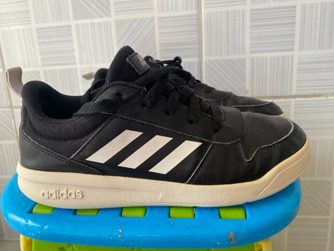 Tênis adidas original 