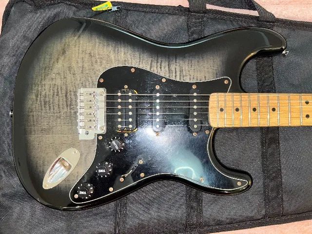 Guitarra Squier Affinity - 10x sem juros