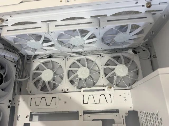 Gabinete Gamer Corsair 5000T, Lateral em Vidro temperado, c/ Water Cooler e Fans Corsair - Foto 5