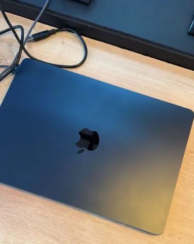 APPLE MACBOOK M3 AIR - Foto 3