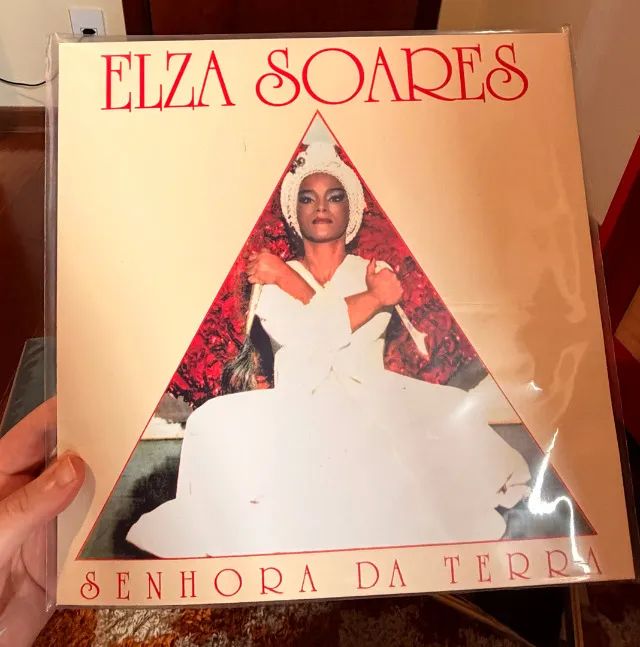Vinil Elza Soares - Senhora da Terra - Foto 2