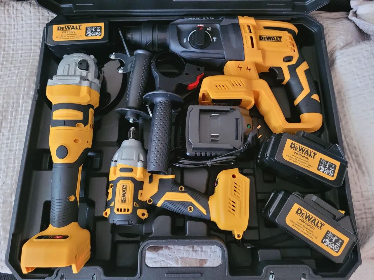 Kit de ferramentas Dewalt 3 peças65204300662273121