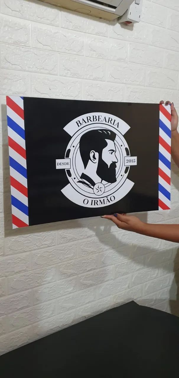 Placa para barbearia com sua logomarca personalizada divulgue sua loja