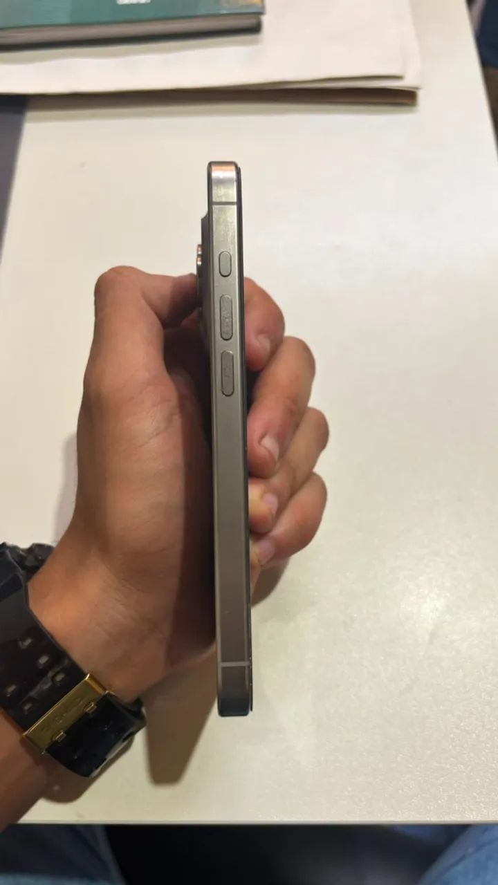 iPhone 15 Pro 128gb - Foto 3