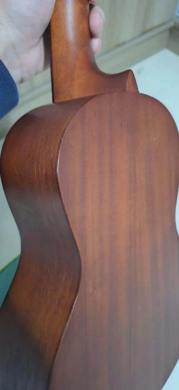 Ukulele Shelby Concert + Case - Foto 3
