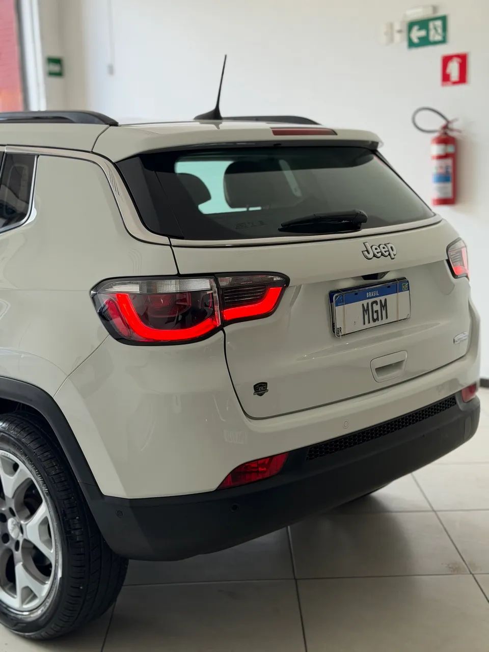 Jeep Compass Longitude 2.0 4X2 Flex 16V Aut. 2020 - Foto 3