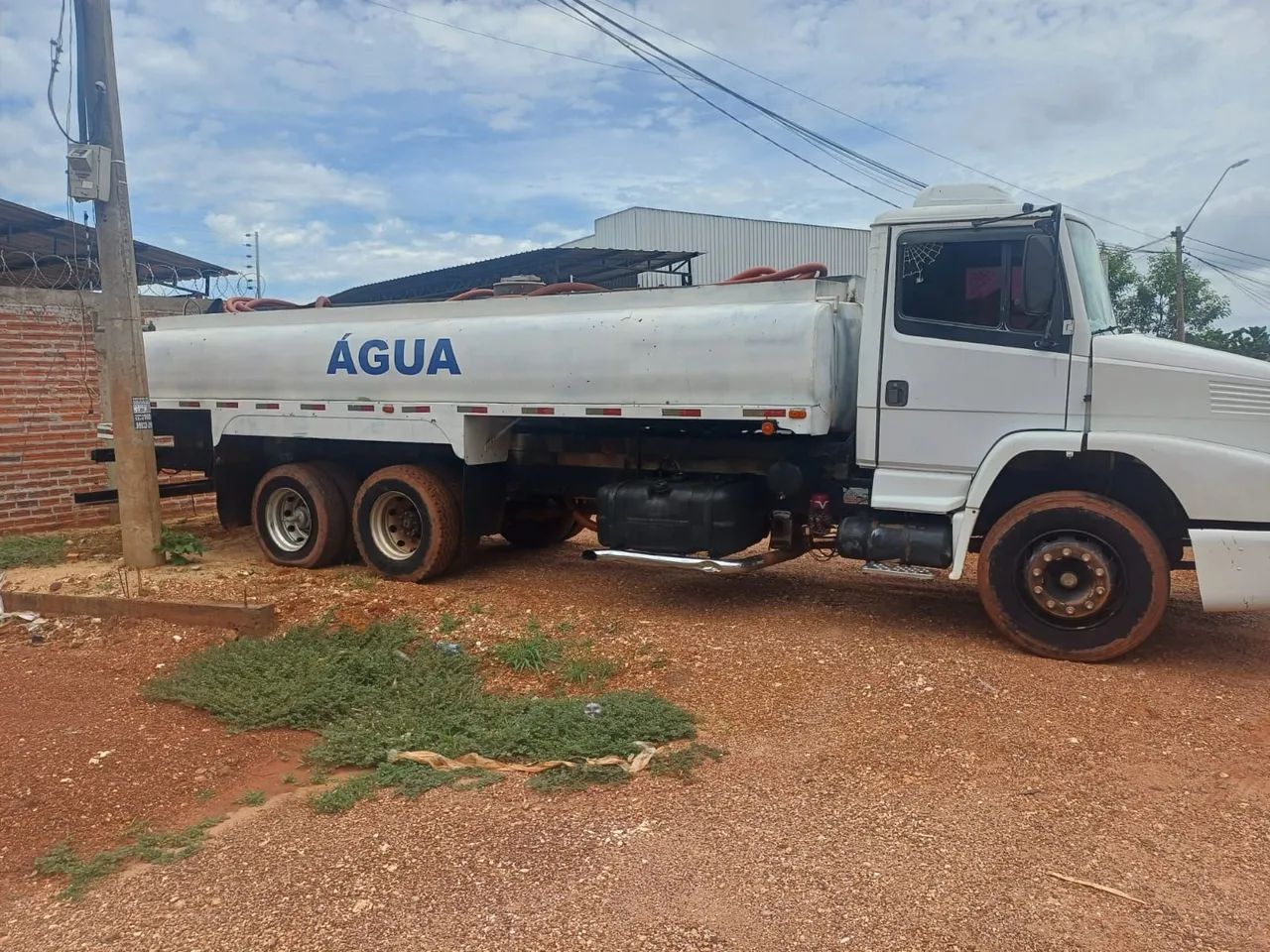 Vende-se MB 1620 - Foto 2