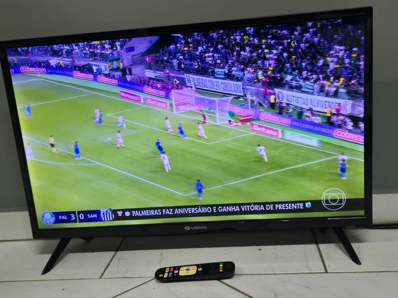 Smart Tv 32 Vizzion Android Comando Voz - Foto 2