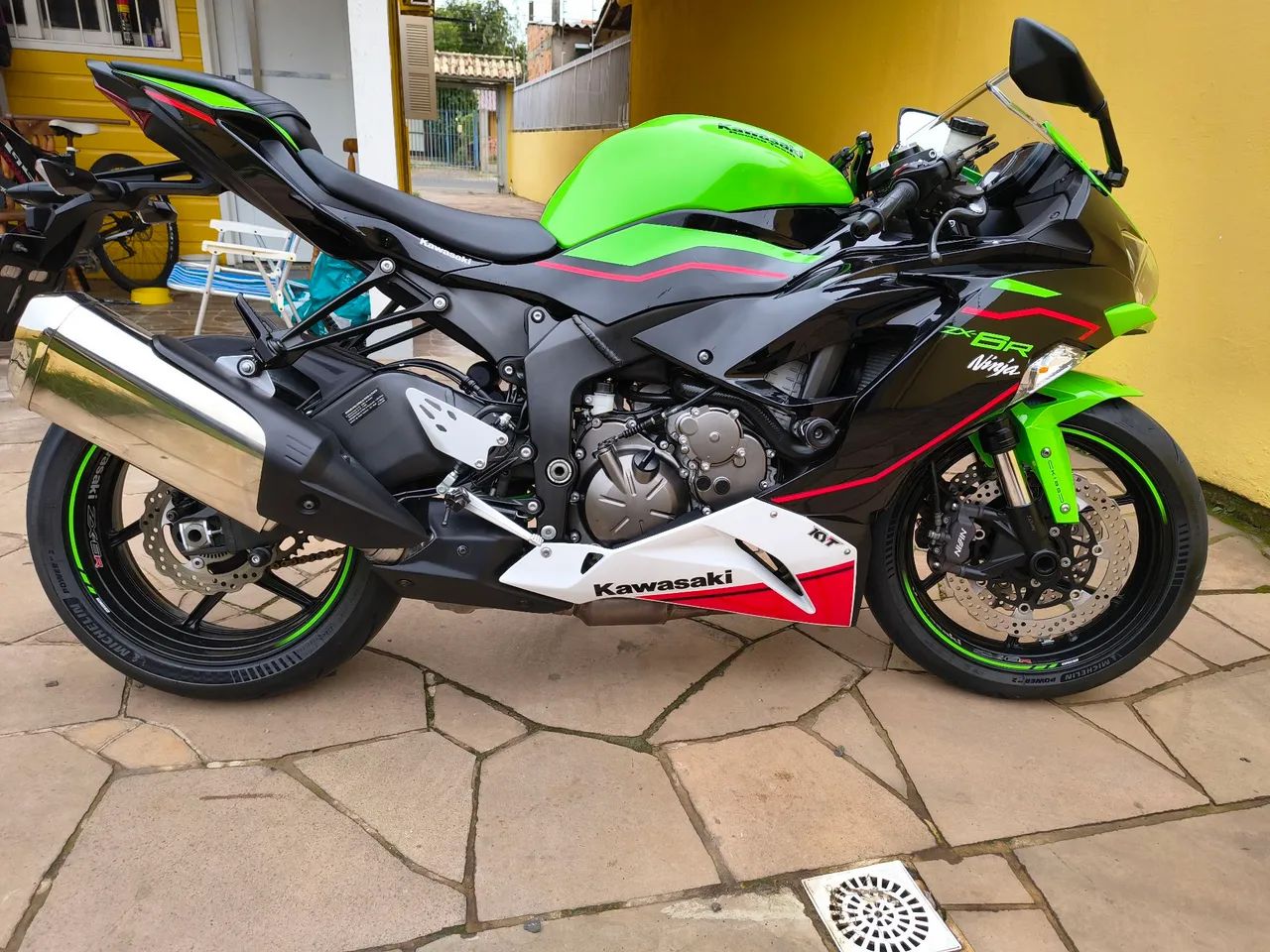 Kawasaki Zx-6r 636cc 2021 - 1502774486 | OLX