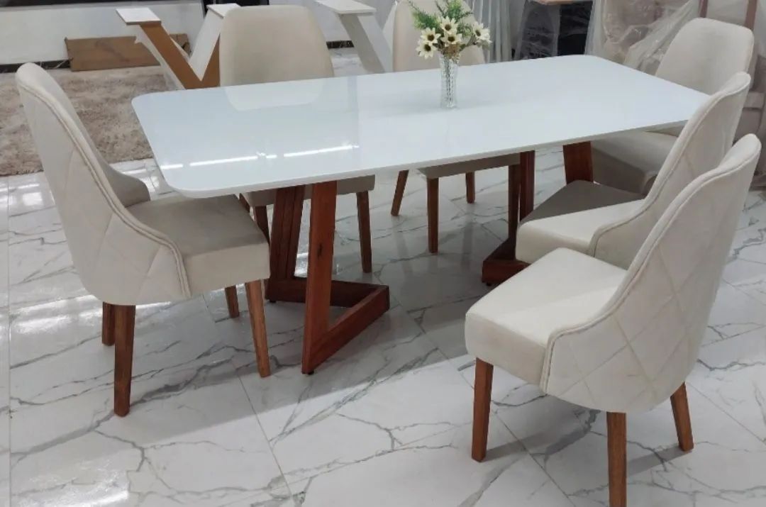 Conjunto Mesa e Cadeiras L.U.X.O - 100% Madeira - Foto 5