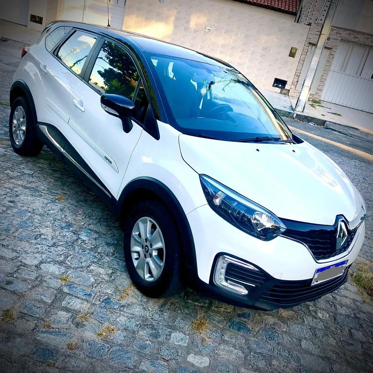 Captur 2021 automatica completa