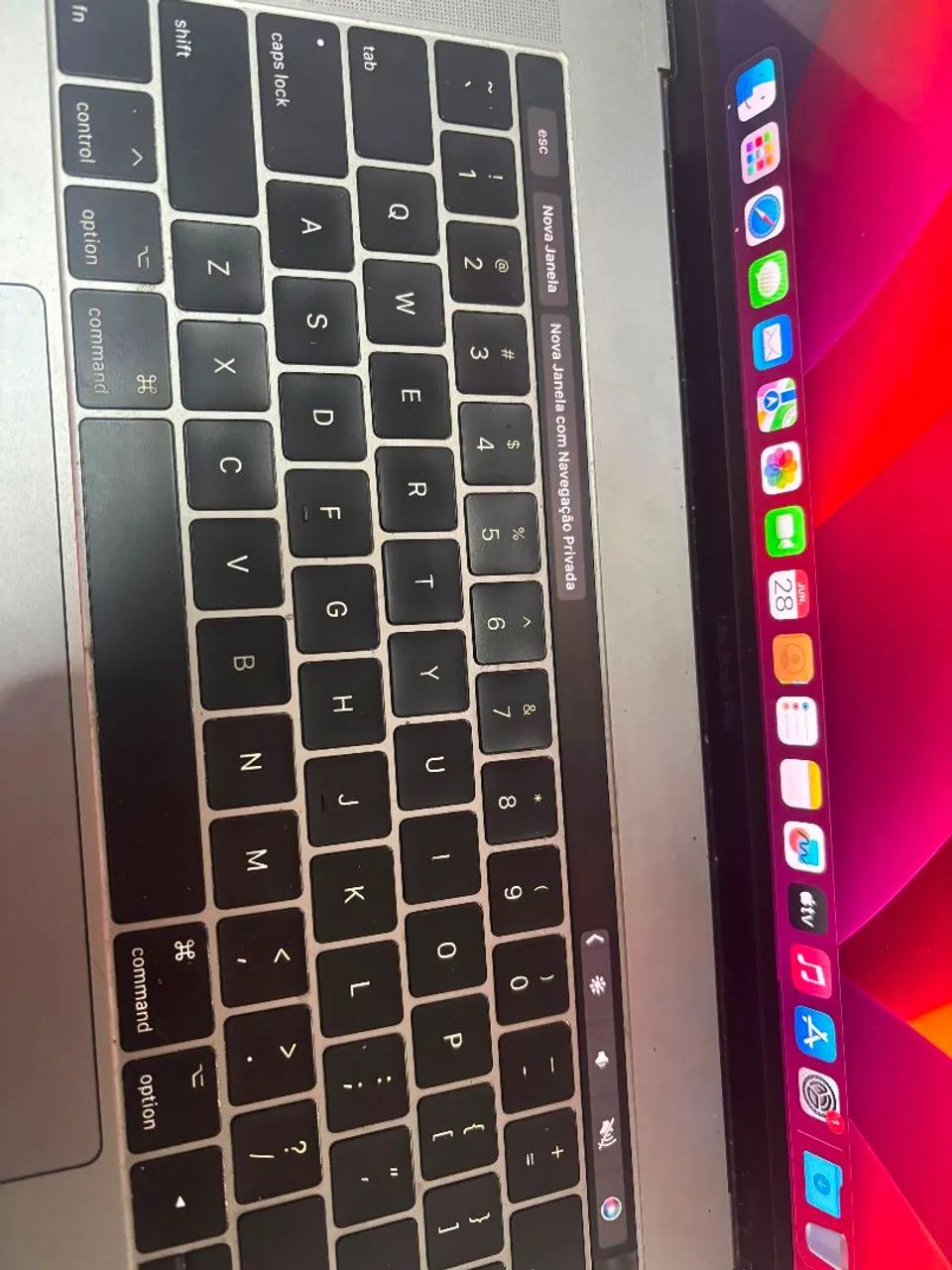 MacBook Pro 15" (2017) - Core i7 - 16GB RAM - Touch Bar - Foto 3