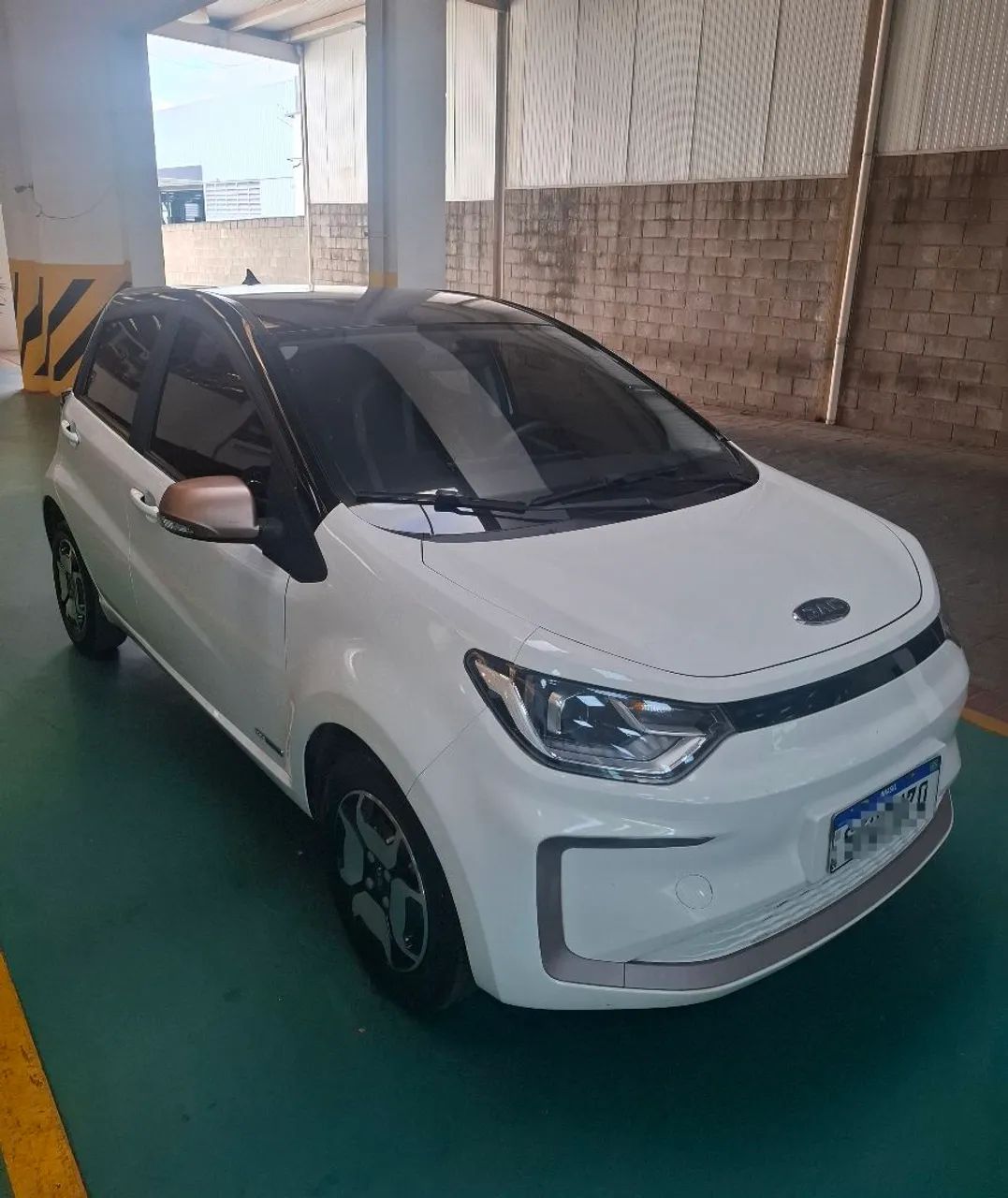 JAC E-JS1 62cv 5P Aut. (elétrico) 2022