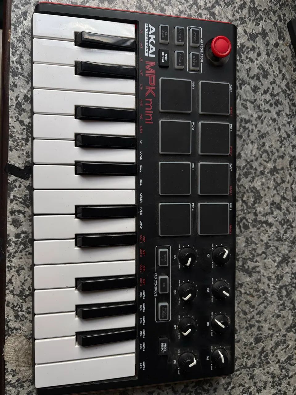 Akai MPK Mini