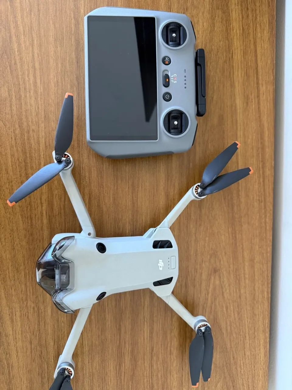 Dji mini 4 pro fly more combo