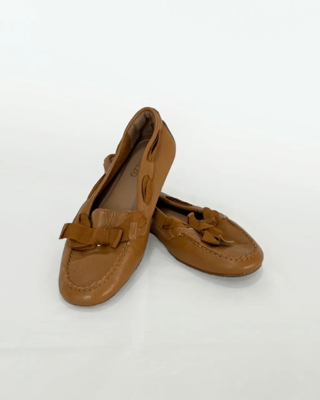 Mocassim Caramelo com Laço Arezzo