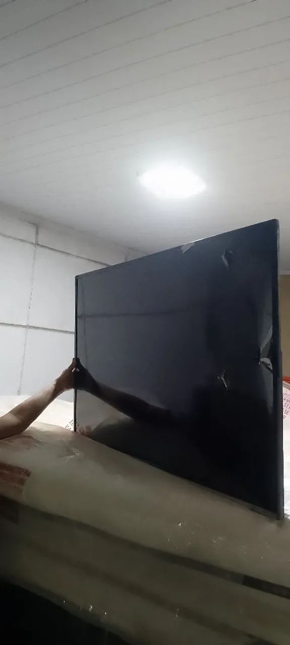 Tv tela trincada 