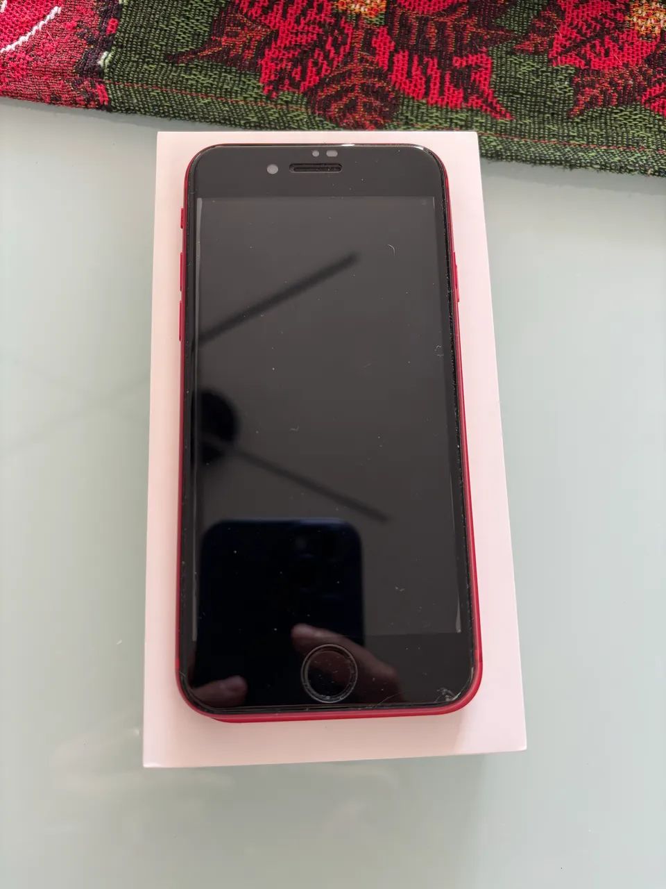 iPhone SE 2ª geração- 64GB - Product Red - Celulares e Smartphones