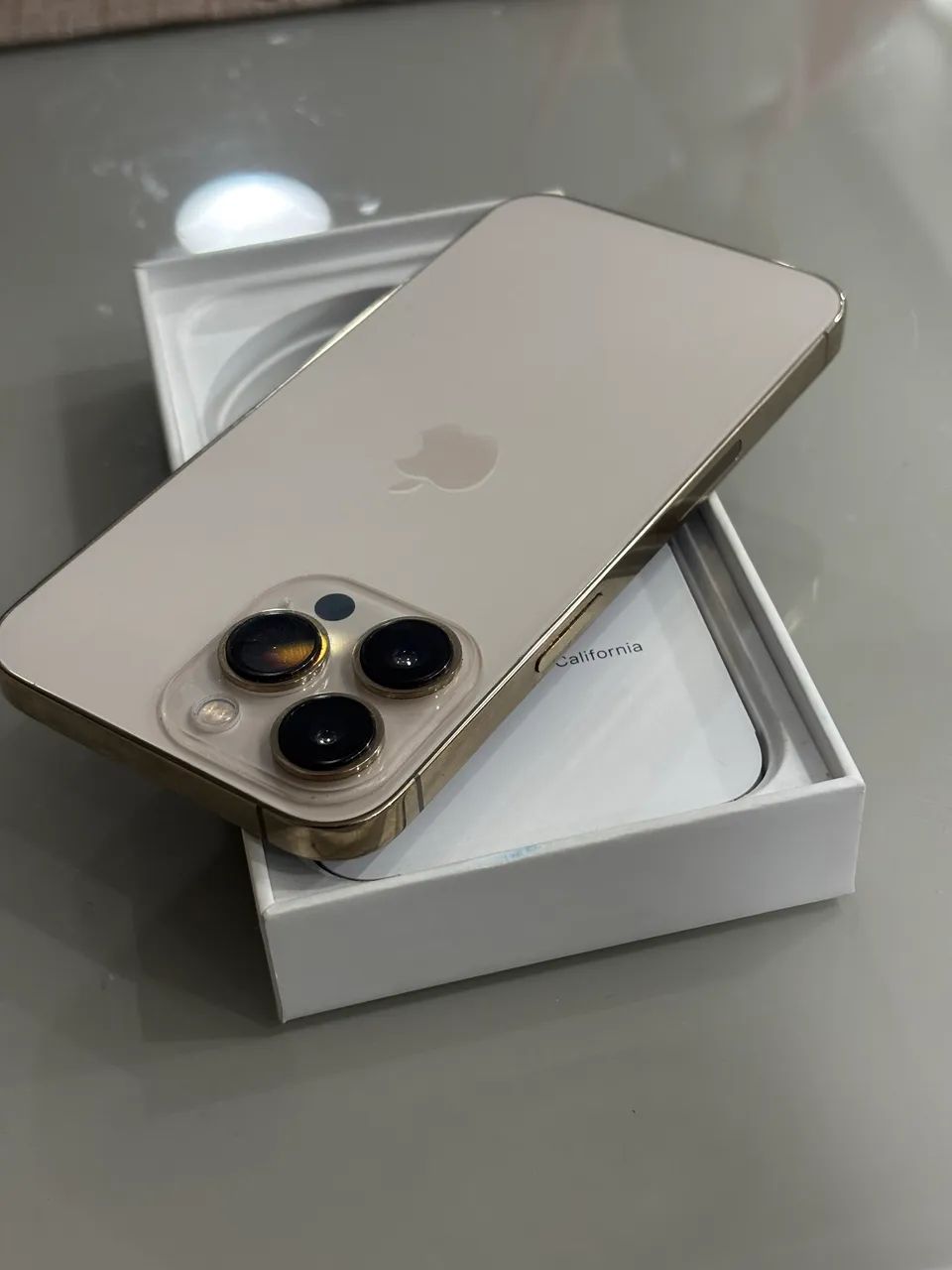 IPHONE 13 PRO - 82% DE BATERIA  - Foto 2