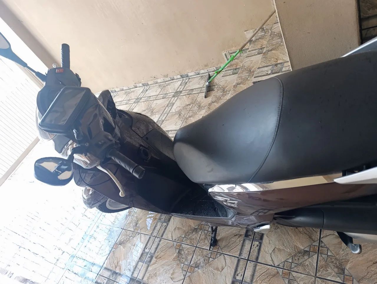 Moto Honda SH 300 automático  - Foto 5