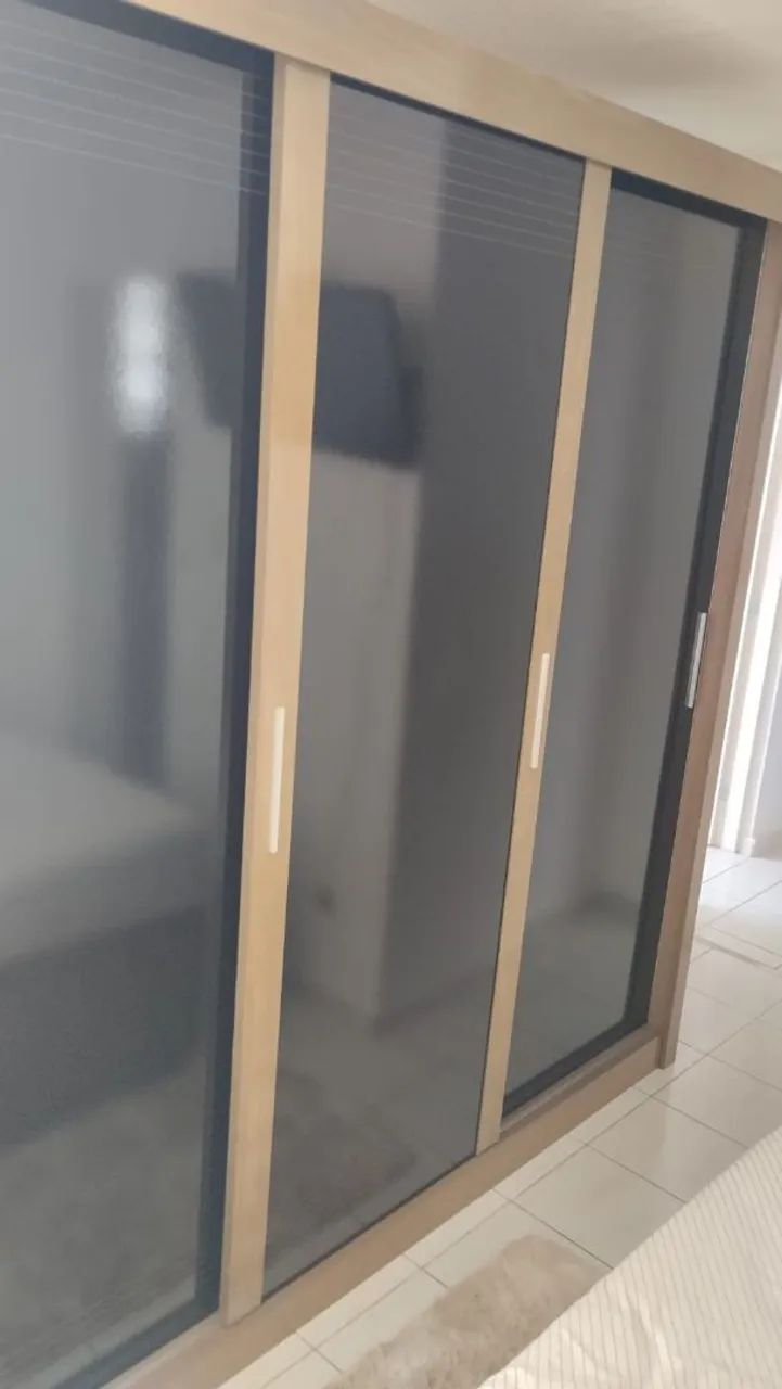 Guarda roupa de 3 portas