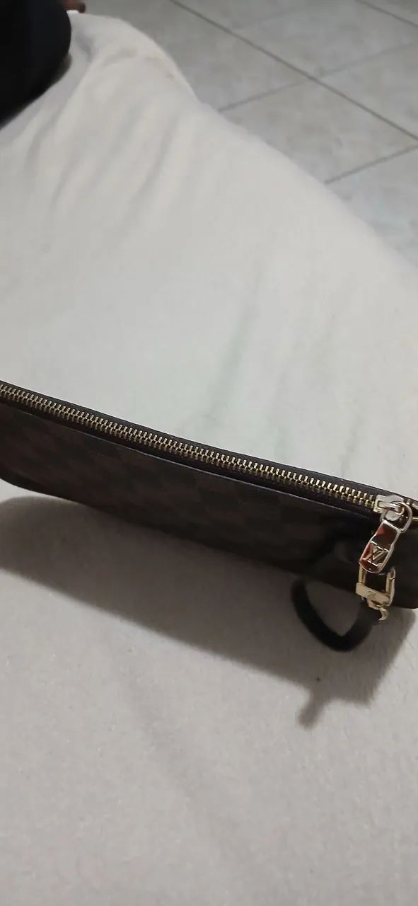 Bolsa Louis Vuiton com carteira - Foto 4